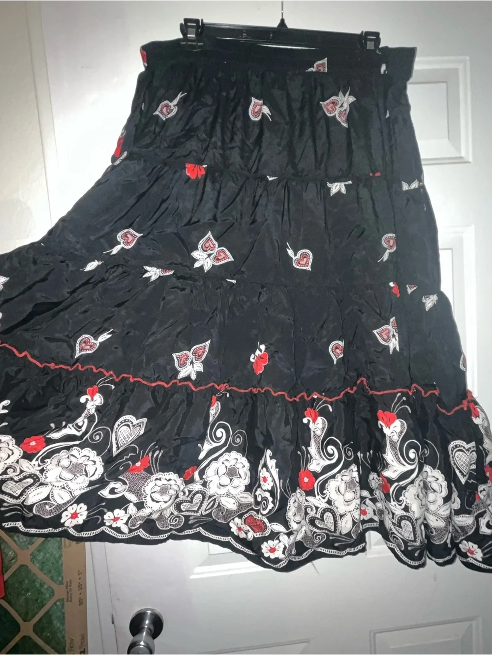 White Stag Black Maxi Skirt with Red & White Embroidered Floral Trim - Picture 4 of 9